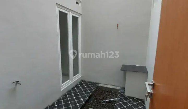 Rumah baru gres siap pakai 8