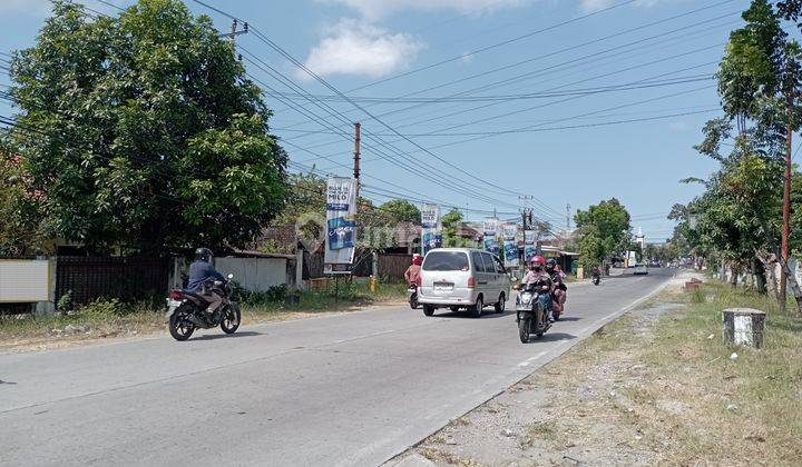 Rumah hitung tanah strategis  2