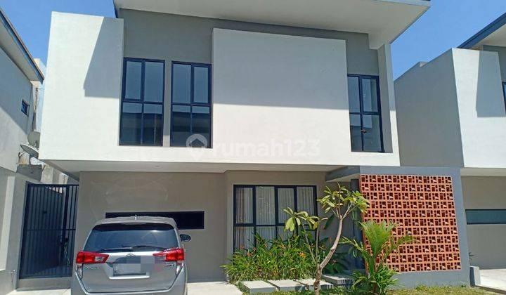 Rumah bagus semi furnished siap pakai 1