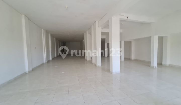 Ruko 3lantai strategis siap pakai 2