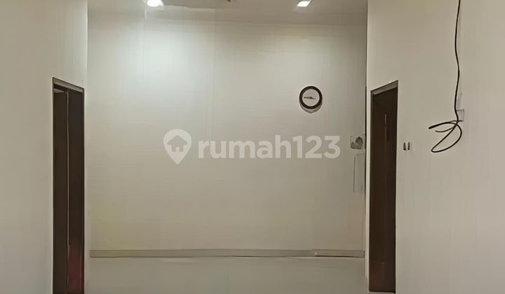Rumah Bagus Siap Pakai di Colomadu Solo 2