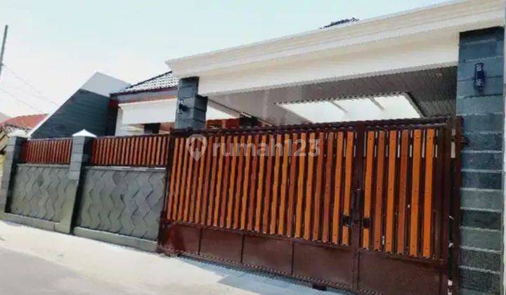 Rumah Baru Gress Siap Pakai Di Sumber Banjarsari Solo 1