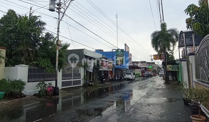 Rumah Bagus Strategis Area Niaga Siap Pakai di Sumber Banjarsari Solo 2