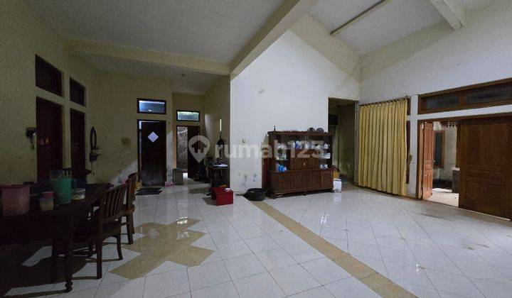 Rumah Bagus Strategis Di Laweyan Solo 2