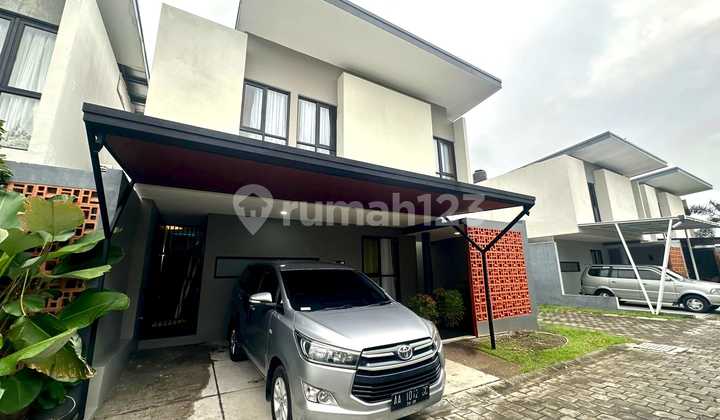 Rumah Cluster Elit Furnished Siap Pakai di Colomadu Solo