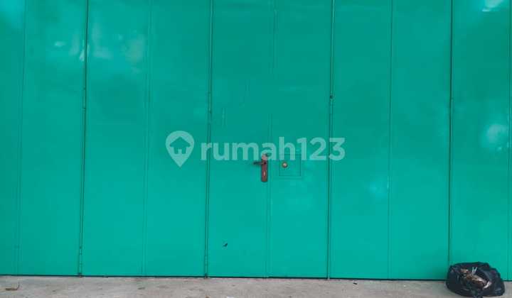 Strategic Ready-to-Use Shop House in Mojosongo Solo 2