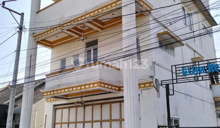 Rumah Bagus 3lantai Siap Pakai Di Gentan Soloi Gentan Rumah Bagus 3lantai Siap Pakai Di Gentan Soloi Gentan