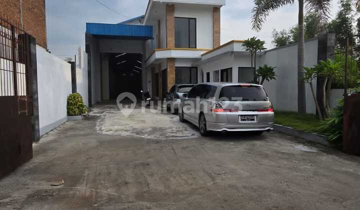 Gudang Bagus Di Kawasan Pergudangan Gatak Solo