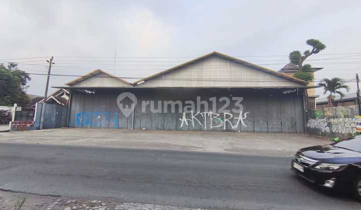 Ready-to-Use Strategic Warehouse on West Ring Road Sleman Yogyakarta