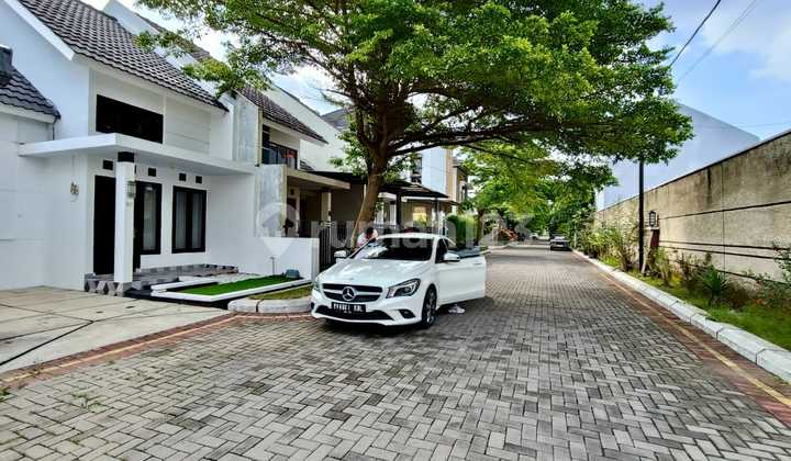 Cluster House Fully Furnished Ready to Use in Gentan Solo 2