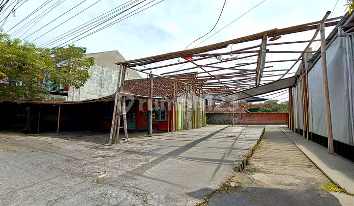 Rumah Hitung Tanah Strategis Di Jln Adi Sucipto Colomadu Solo Rumah Hitung Tanah Strategis Di Jln Adi Sucipto Colomadu Solo