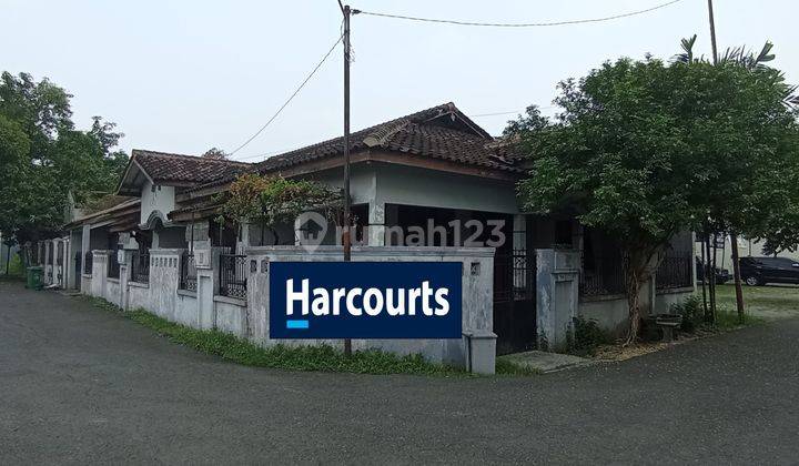 Rumah Hook Hitung Tanah Strategis Di Sumber Solo  2