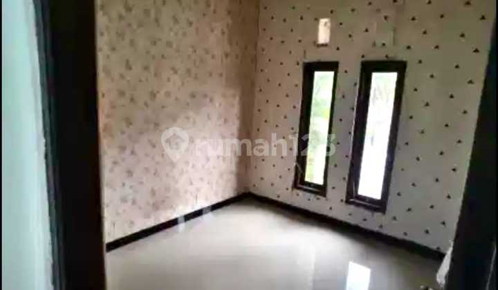 Rumah Bagus Siap Pakai Di Colomadu Solo 2