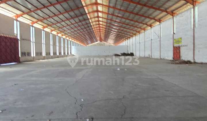 Good Strategic Warehouse Ready to Use in Karanganyar Solo