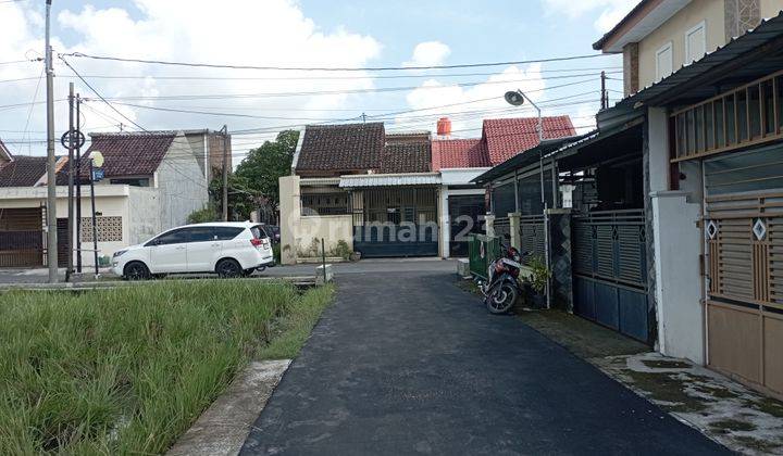 Rumah Strategis Siap Pakai Di Colomadu Solo 2