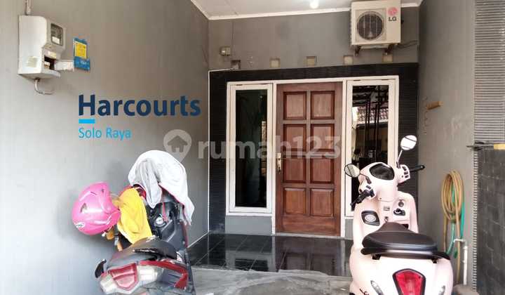 Strategic Ready-to-Use House in Mojosongo Solo Strategic Ready-to-Use House in Mojosongo Solo