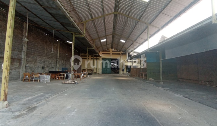 Strategic Warehouse Ready to Use in Juwiring Klaten