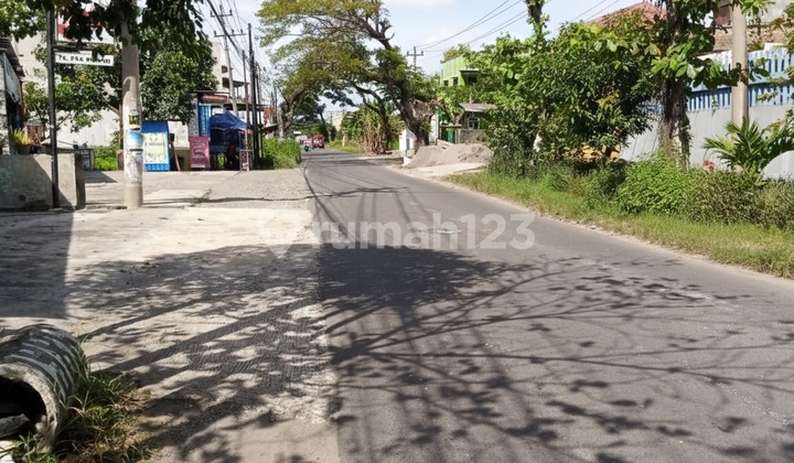 Strategic Warehouse Ready for Use near Solobaru Solo