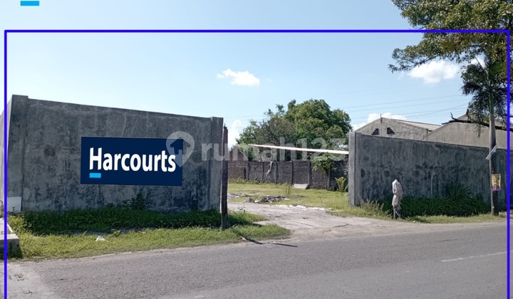 Strategic Land Ready for Use in Sekip Banjarsari, Solo.