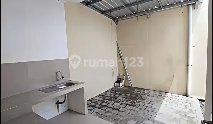 Rumah Bagus Strategis Siap Pakai di Colomadu Solo 2