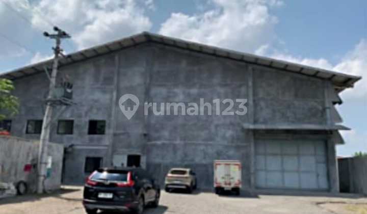Strategic Warehouse Ready to Use on West Ring Road Sleman Yogyakarta