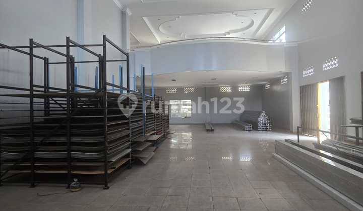 Good Quality Warehouse Ready for Use in Serengan Solo Good Quality Warehouse Ready for Use in Serengan Solo