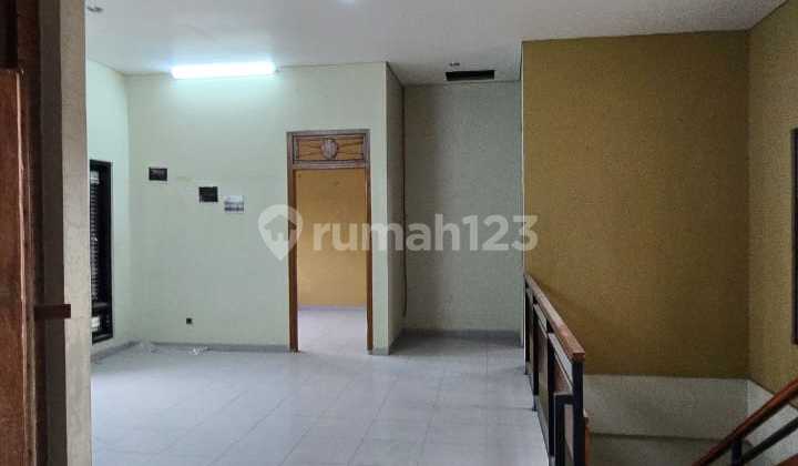 A Good and Strategic House in Colomadu Solo 2