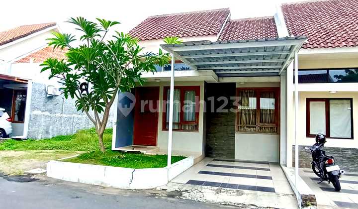 Rumah Cluster Full Furnished Siap Pakai di Kartasura Solo