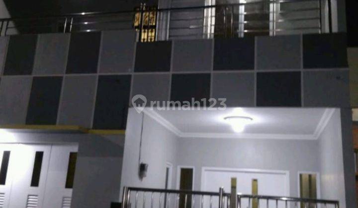 Rumah Bagus Siap Pakai Di Laweyan Solo 2