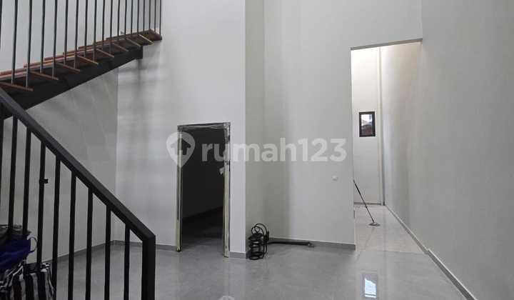 Rumah Baru Mewah Strategis Siap Pakai Di Solobaru Solo 2