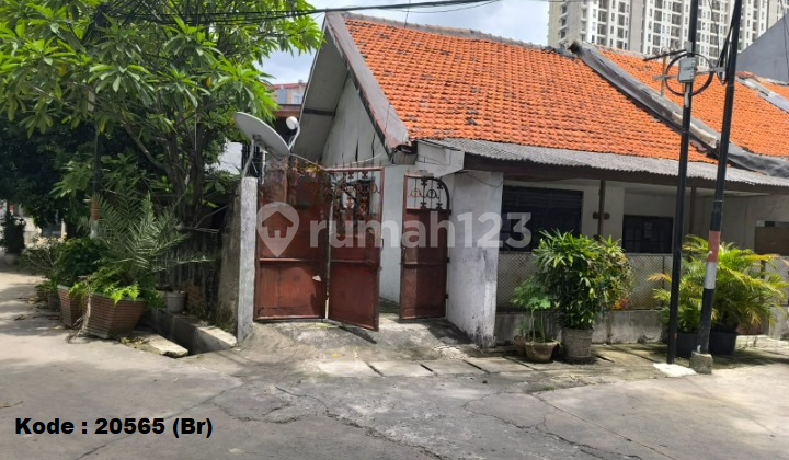 Kode : 20565 (Br),Dijual rumah gunung sahari,luas 235 m2,Jakarta Pusat