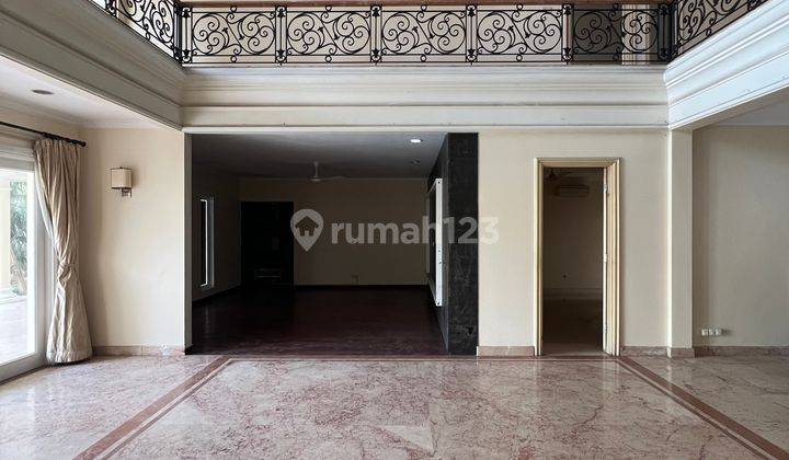Rumah Mewah Siap Huni Lokasi Sangat Strategis 2