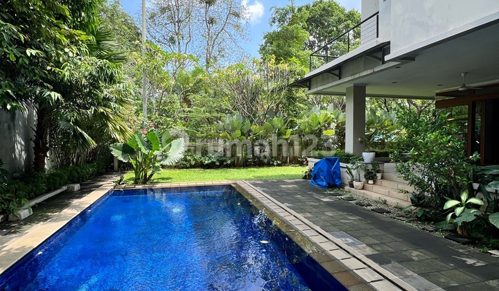 Rumah Cantik Dalam Lingkungan Komplek Perumahan 2