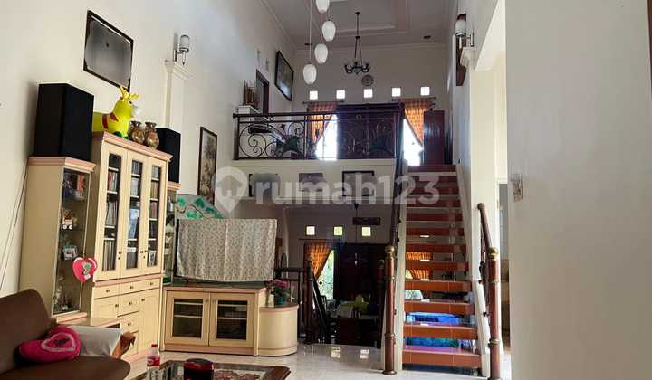 For Sale. Move-in Ready House, Well-Maintained, Quiet Environment, Comfortable, Safe, Pollution-Free.