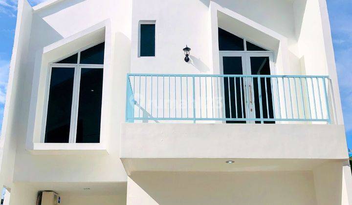 Rumah Cantik Asri Samping Stasiun Dekat Pagi Sore BSD 1