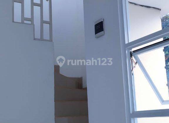 Rumah Tingkat Minimalis di BSD Tangerang Banten DP 5 Juta Saja 2