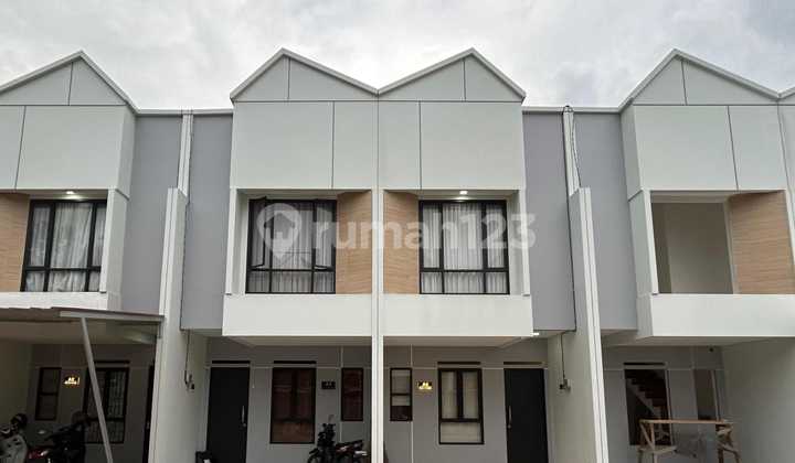 Siap Huni dan Nyaman! Rumah Beji Depok Cuma 3 Menit ke Jaksel! 1