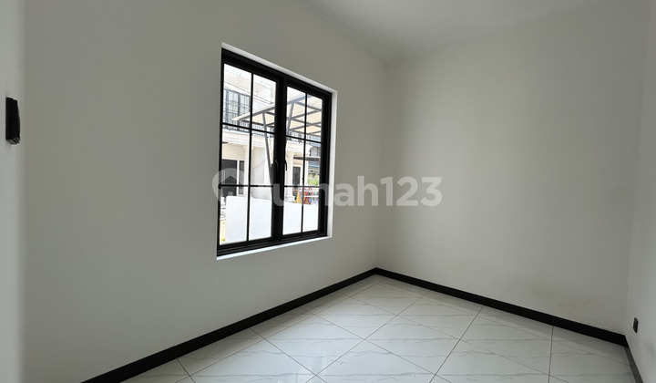 Rumah Siap Huni Design Modern Klasik di Cibinong