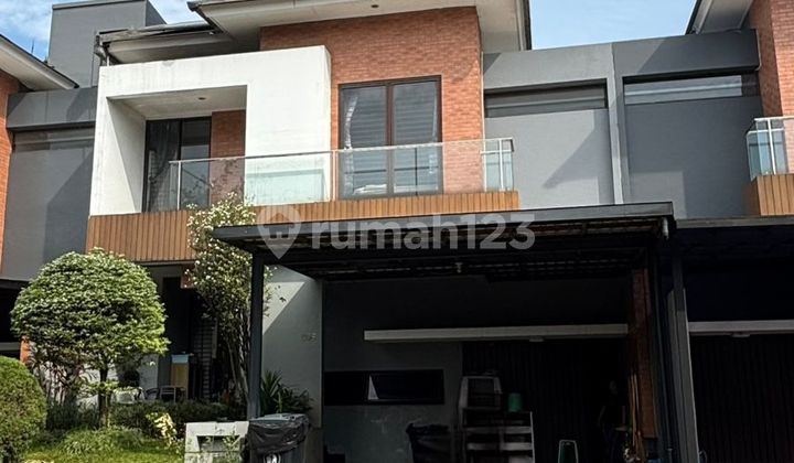 Nice House with SHM in Sector 9-Bintaro, Premium Cluster, Move-In Ready, Negotiable Price.