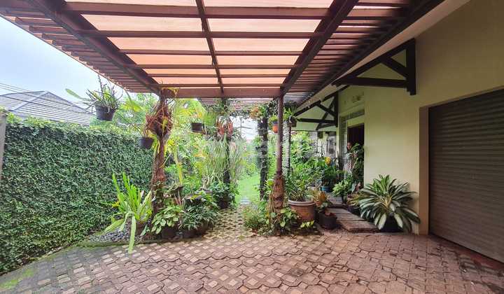 Rumah Tanah Besar  di Bintaro jakarta selatan SHM 2