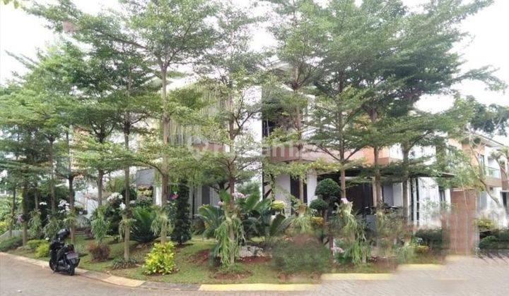 Rumah Hoek Dijual Cepat 2 Lantai Semi Furnished DiCluster Premium  1