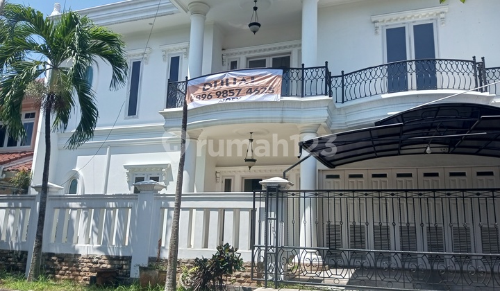 Rumah Semi Furnis Siap Huni 2 Lantai SHM Sudah Renovasi Hadap Timur Bintaro Tangerang Selatan