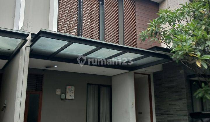 Rumah di Pondok Pinang Jaksel 2,5Lantai SHM Bagus Semi Furnished Harga Murah 1