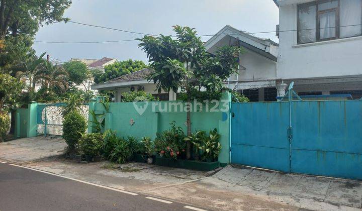 Rumah di Panglima Polim Jakarta Selatan 2 Lantai SHM Bagus Hadap Timur 1