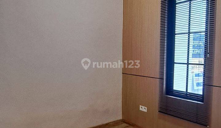 Rumah Baru Semi Furnished SHM - Sertifikat Hak Milik di sektor 9 Bintaro Jaya, Bintaro 2