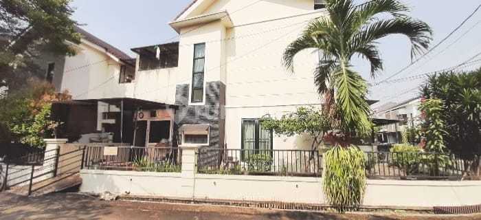 Rumah Hoek Bagus Shm Di Area Bintaro Harga Murah Selangkah Kestasiun Krl Jurang Mangu 2