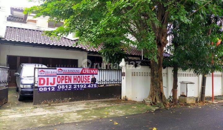 Rumah di Karang Asem 2 Lantai SHM, good location 1