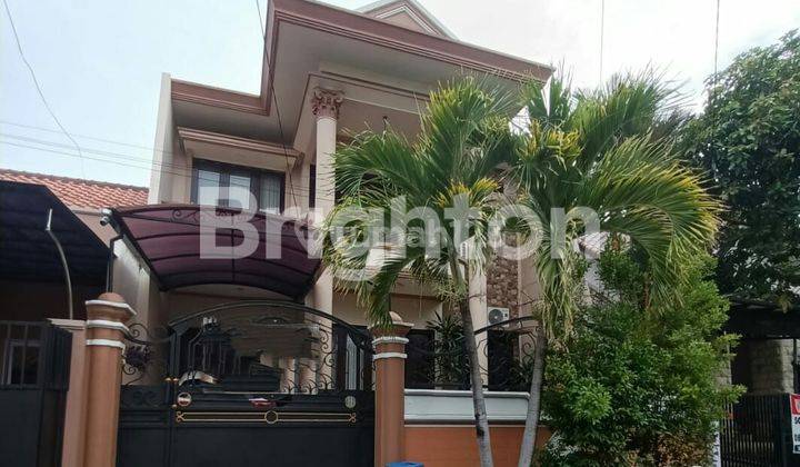 rumah cantik semi furnish di perumahan babatan pratama 1