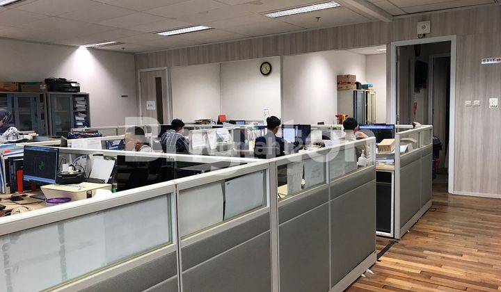 DI  BUILDING OFFICE DI JL TB SIMATUPANG JAKARTA SELATAN 1