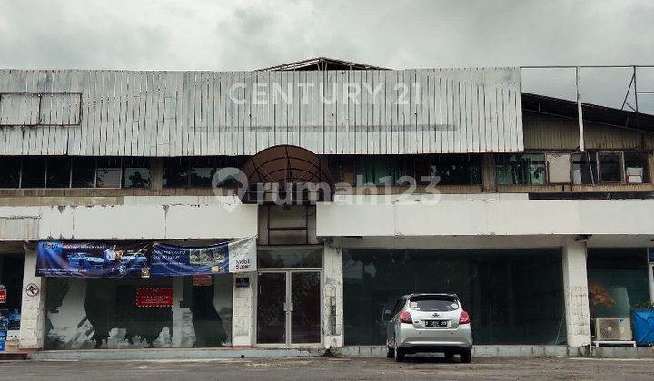 Tanah di Perbatasan Jakarta Timur dan Pusat Pinggir Jalan Raya Tanah di Perbatasan Jakarta Timur dan Pusat Pinggir Jalan Raya